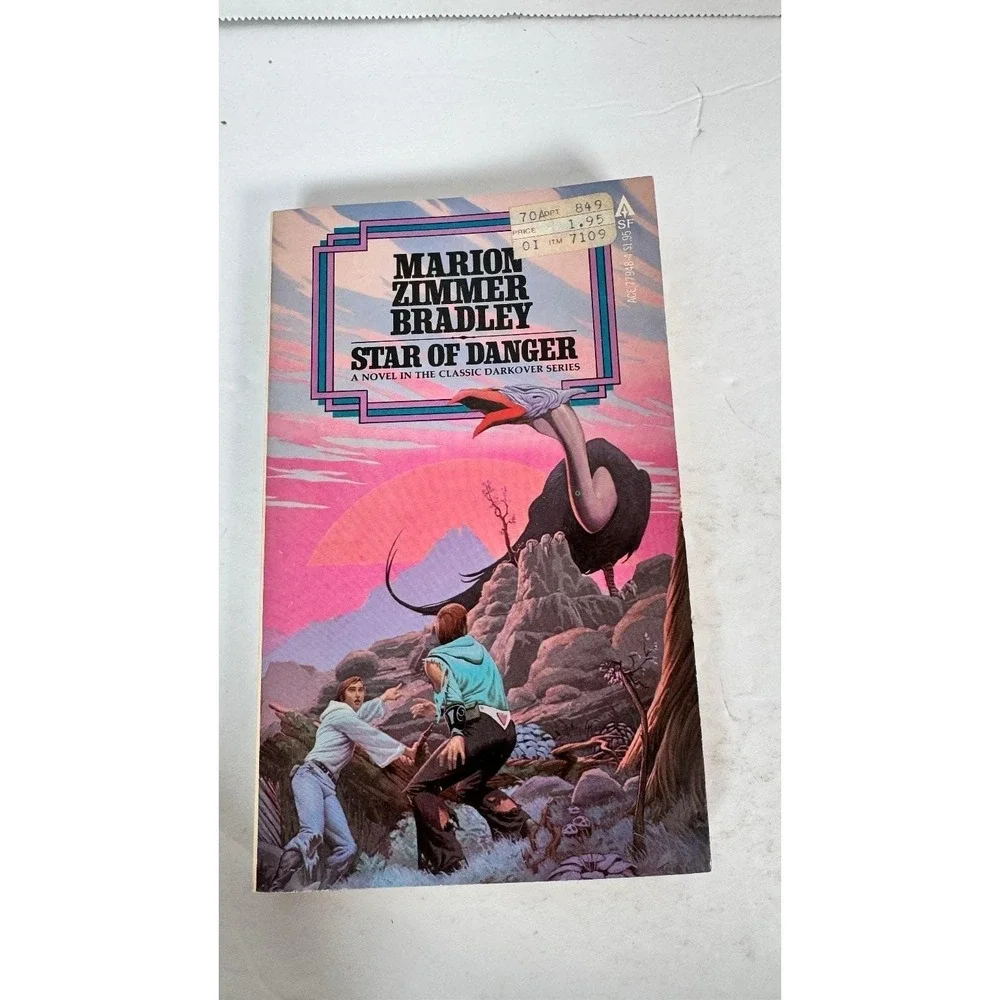 Darkover Series Lot‎ Marion Zimmer Bradley Ace Books Sci-Fi Fantasy Paperback